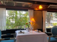 -火车头法国西餐厅