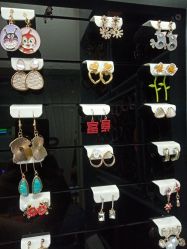 -Wisezone唯点穿耳打耳洞专业国际连锁品牌