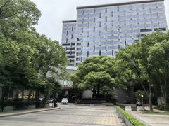 -上海虹桥祥源希尔顿酒店