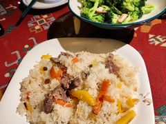 -羊巴道新疆菜·清真(上梅林店)