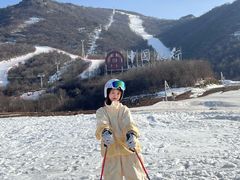 -鳌山滑雪度假区
