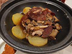 -江城小馆陕南妈妈菜·全球旅行餐厅(钟楼店)