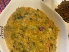 -香巴拉云南餐厅(华莱坞店)