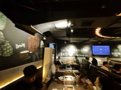 -麦凯伦烧烤·精酿超级工厂店(金桥总店)