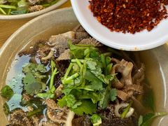 -谢老五跷脚牛肉·非遗传承店