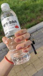 -芊冉•美甲美睫纹绣