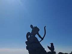 -巴陵广场