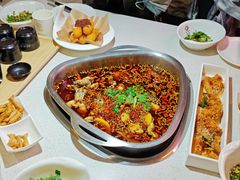 -味之绝美蛙鱼火锅(耍都店)