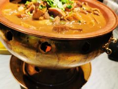 -京味斋·北京烤鸭(华威桥北工大店)
