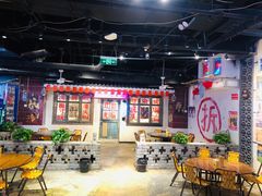 大堂-马路牙子地桌烤肉(工体店)