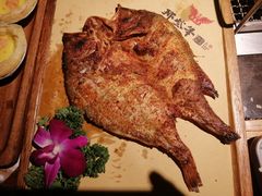 炭烤臭鲈鱼-那些年记忆烧烤
