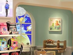 -新华书店(沙坪坝书城店)
