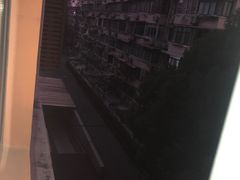 -上海市黄浦区教育学院附属中山学校