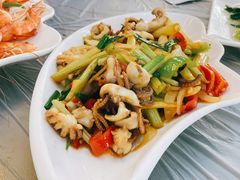 辣炒八爪鱼-覃记海鲜美食餐厅