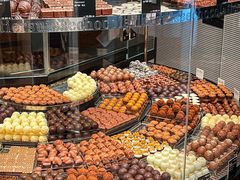 -Laderach 莱德拉(上海环贸iapm店)