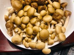蟹味菇-大渔小鲜火锅店