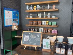 -星巴克(七宝领展广场1F店)