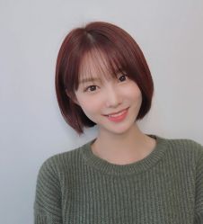 -十六番发型师事务所