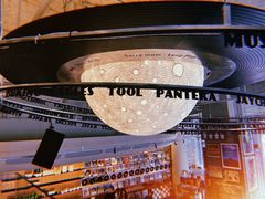 -黑胶星球(华发中城商都店)