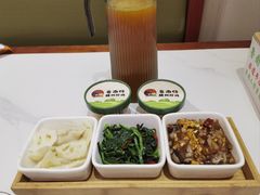 -鲁南仔·滕州炒鸡(经三路店)