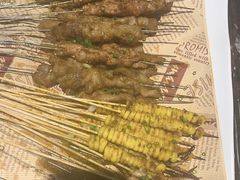 -老街烧烤大排档·地道湖北菜·龙虾馆(汉口火车站店)