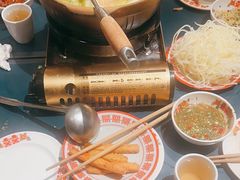 -邹开喜·小海鲜醉鸡煲·潮汕鲜切牛肉店(襄阳北路店)