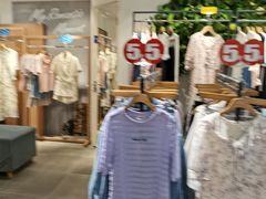 -上海置地广场(南京东路店)