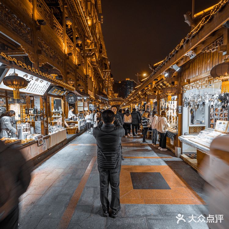 旅行攻略|重庆洪崖洞