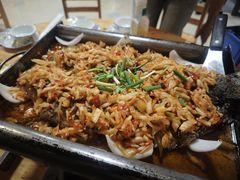 -宏兴烤鱼山庄(宣恩总店)