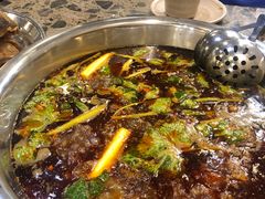 -肖肖酸萝卜鱼火锅(总店)