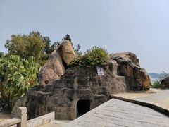 -东山风动石景区