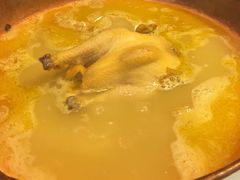 -鲜入围煮花胶鸡海鲜火锅