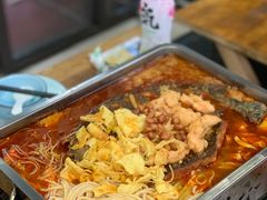 -在巷子里的烤肉店·螺蛳粉烤鱼·牛蛙(和美城店)