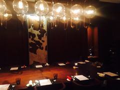 -恰餐厅及酒吧 CHAR Bar & Grill (北京丽都皇冠假日店)