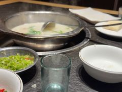 -肖仙仙羊肉汤·创于1996年(三官堂总店)