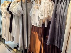 -URBAN REVIVO(北京斯普瑞斯奥特莱斯店)