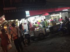 门头-红大哥水门鸡饭(總店)