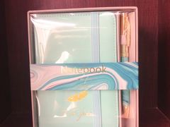 -钟书阁(群光广场店)