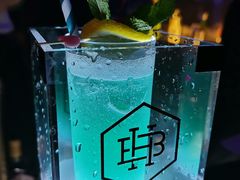 -简奥斯汀·赫本酒吧