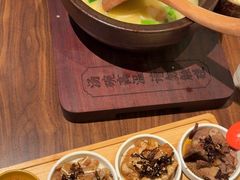 -良米山·云南野生菌过桥米线(上海首店)