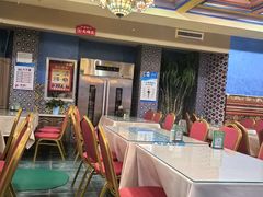 -乡村馕坑肉·烧烤·新疆菜·本地人更爱吃(阿勒泰首店)