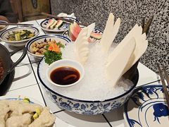 -旧街市鲜货老火锅(大光路店)