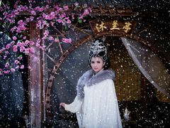 -九月鹰飞汉服摄影工作室