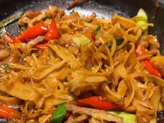 -渝味川菜(夜宵航母店)