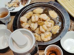 -东口码头·烧鸽子·鱼头泡饼·地方菜(金鹰悦城店)