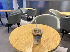 -瑞幸咖啡(浦江双辉店)