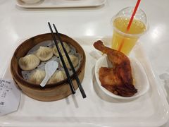 -浦东图书馆读者餐厅