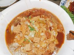 -靠山屯东北农家菜(八龙桥雅苑店)