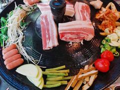 -豚豚家돈돈가韩国锅盖烤肉(新北万达店)