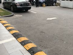 -上海伟杰·捷豹路虎4S店(闵行店)